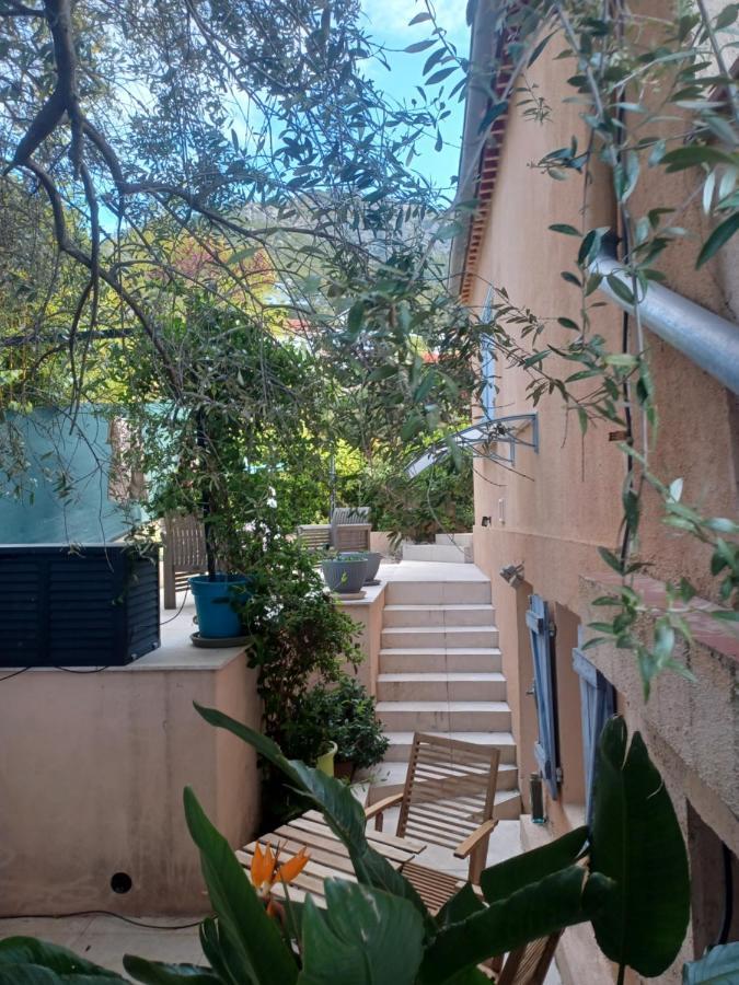 Studio Cosy Au Calme Apartment Тулон Екстериор снимка